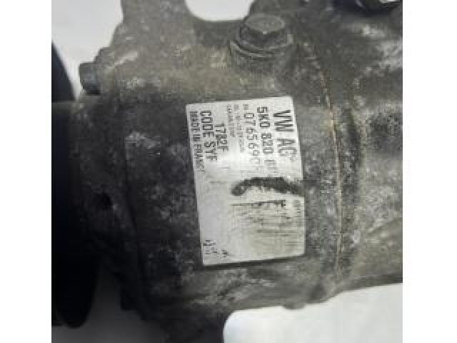 bontott AUDI Q3 Klímakompresszor