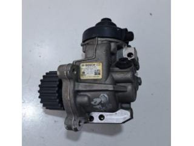 bontott AUDI Q3 Nagynyomású Szivattyú