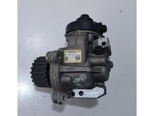 bontott AUDI Q3 Nagynyomású Szivattyú