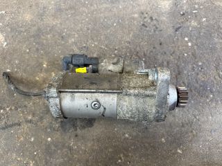 bontott AUDI Q3 Önindító