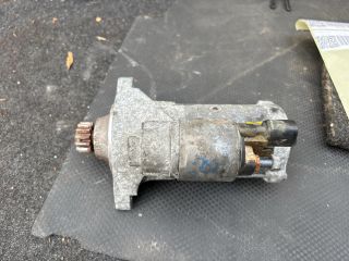 bontott AUDI Q3 Önindító