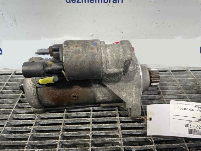 bontott AUDI Q3 Önindító