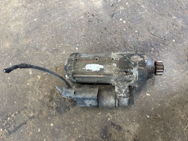 bontott AUDI Q3 Önindító