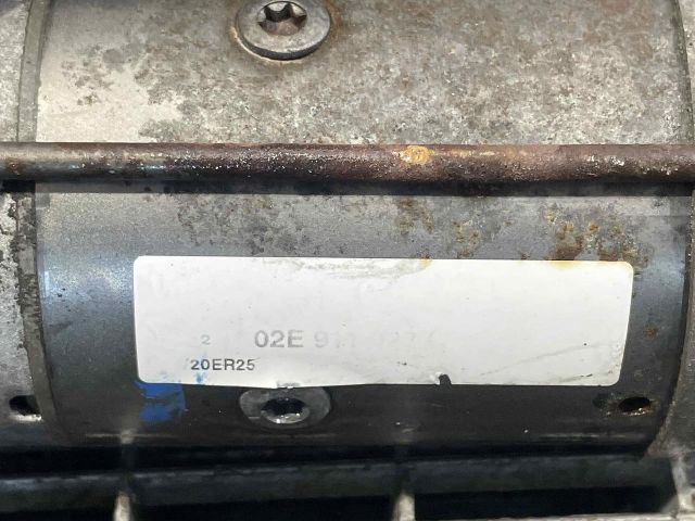 bontott AUDI Q3 Önindító