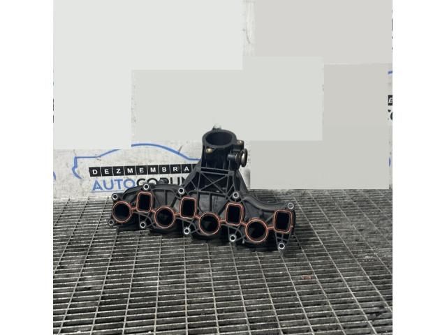 bontott AUDI Q3 Szívósor