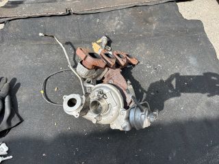 bontott AUDI Q3 Turbó