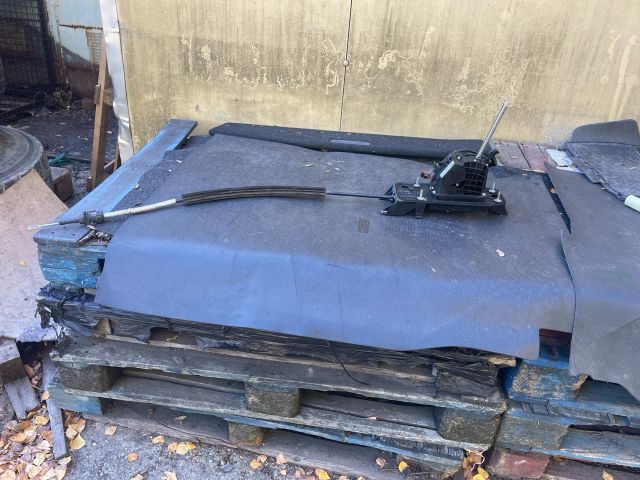 bontott AUDI Q3 Váltó Kulissza