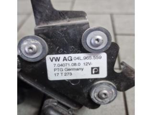 bontott AUDI Q3 Vízpumpa