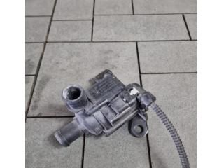 bontott AUDI Q3 Vízpumpa