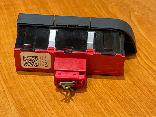 bontott AUDI Q3 Start / Stop Vezérlő Modul