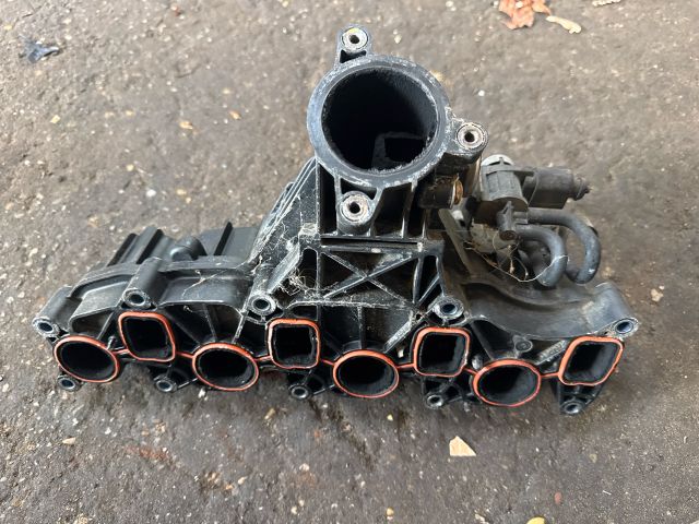 bontott AUDI Q3 Szívósor