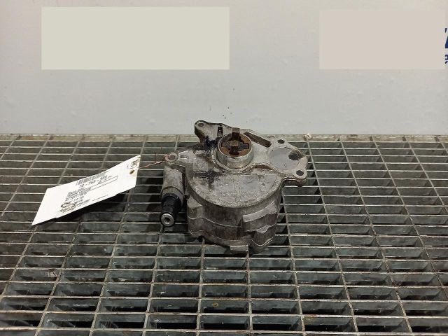 bontott AUDI Q3 Vákumpumpa