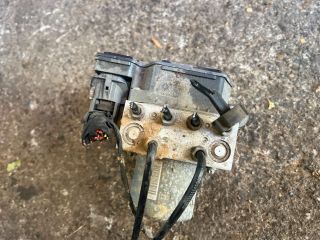 bontott AUDI Q3 ABS Kocka