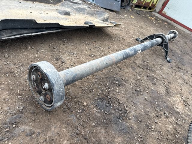 bontott AUDI Q3 Kardántengely