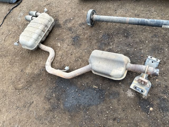 bontott AUDI Q3 Komplett Kipufogó Rendszer