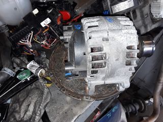 bontott AUDI Q3 Generátor