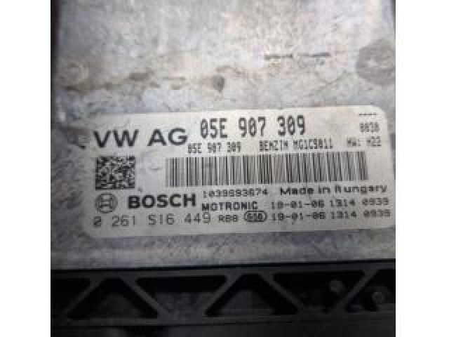 bontott AUDI Q3 Motorvezérlő