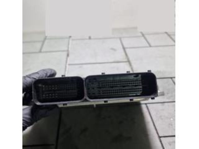 bontott AUDI Q3 Motorvezérlő