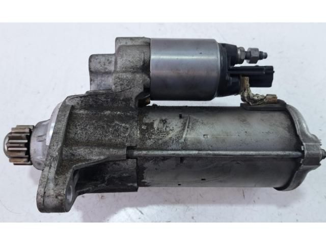 bontott AUDI Q3 Önindító