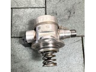 bontott AUDI Q3 Üzemanyag Szivattyú