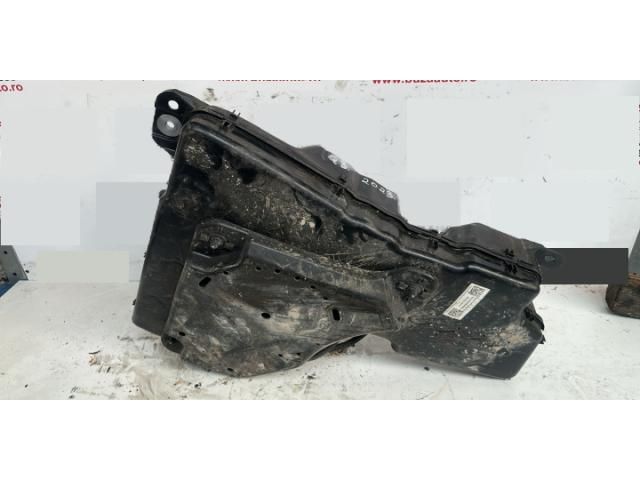 bontott AUDI Q3 AdBlue Tartály