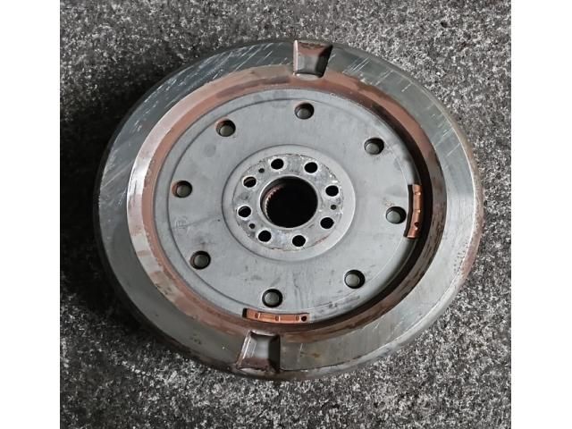 bontott AUDI Q3 Fogaskoszorú