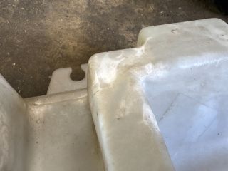 bontott AUDI Q3 Ablakmosó Tartály