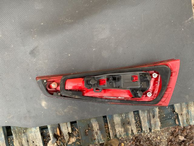 bontott AUDI Q3 Bal Alsó Hátsó Lámpa