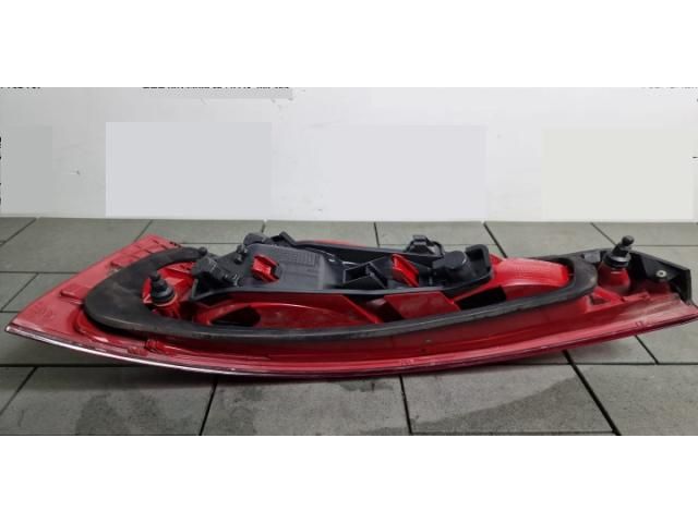 bontott AUDI Q3 Bal Belső Hátsó Lámpa