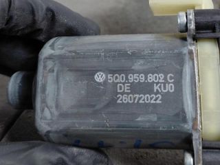 bontott AUDI Q3 Bal első Ablakemelő Motor