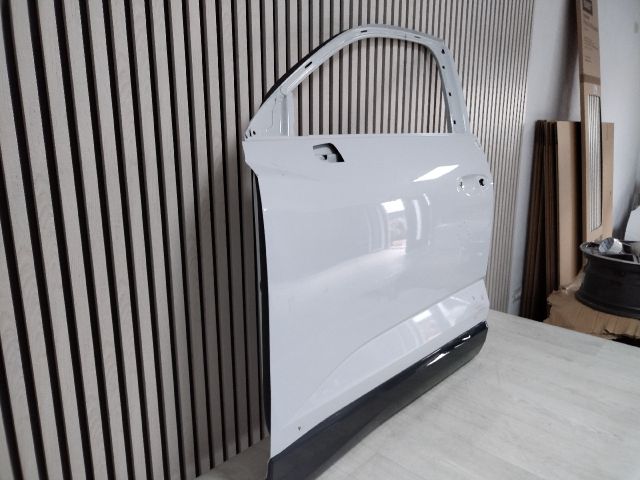 bontott AUDI Q3 Bal első Ajtó (Üres lemez)