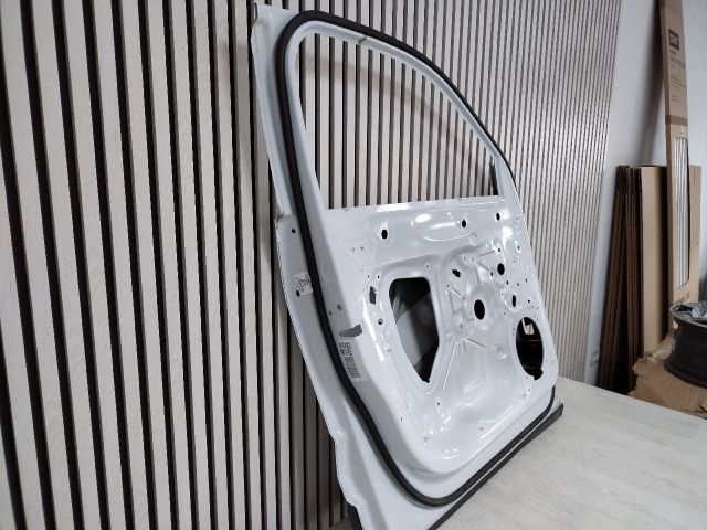 bontott AUDI Q3 Bal első Ajtó (Üres lemez)