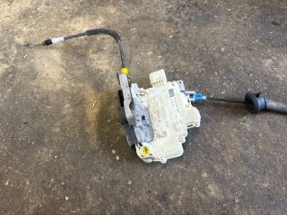 bontott AUDI Q3 Bal első Ajtózár