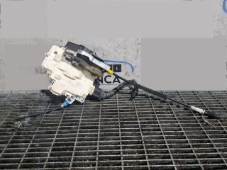 bontott AUDI Q3 Bal első Ajtózár