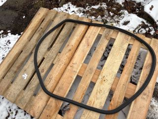 bontott AUDI Q3 Bal első Gumikéder