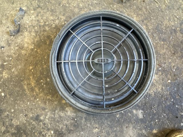 bontott AUDI Q3 Bal első Hangszóró
