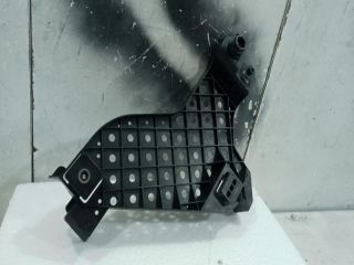 bontott AUDI Q3 Bal Fényszóró Tartó