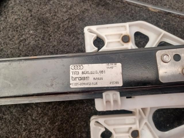 bontott AUDI Q3 Bal hátsó Ablakemelő Szerkezet (Mechanikus)