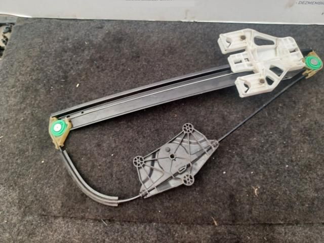 bontott AUDI Q3 Bal hátsó Ablakemelő Szerkezet (Mechanikus)