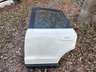 bontott AUDI Q3 Bal hátsó Ajtó (Részeivel)