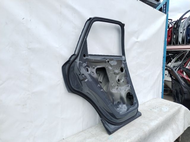 bontott AUDI Q3 Bal hátsó Ajtó (Üres lemez)