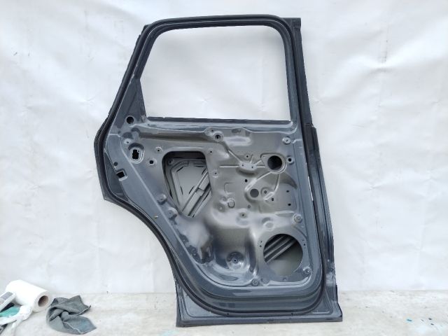 bontott AUDI Q3 Bal hátsó Ajtó (Üres lemez)