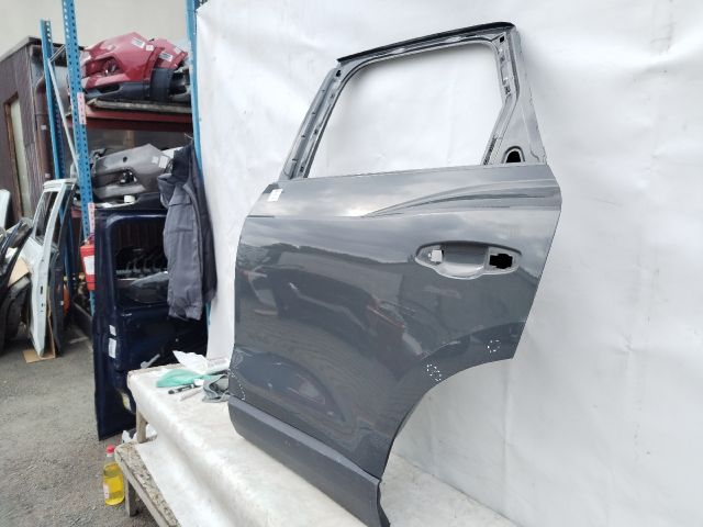 bontott AUDI Q3 Bal hátsó Ajtó (Üres lemez)