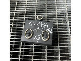 bontott AUDI Q3 Bal hátsó Ajtó Vezérlőegység