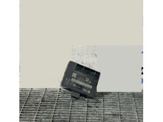 bontott AUDI Q3 Bal hátsó Ajtó Vezérlőegység