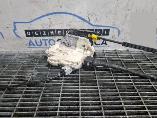 bontott AUDI Q3 Bal hátsó Ajtózár