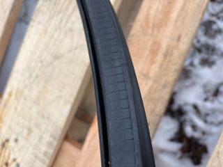 bontott AUDI Q3 Bal hátsó Gumikéder