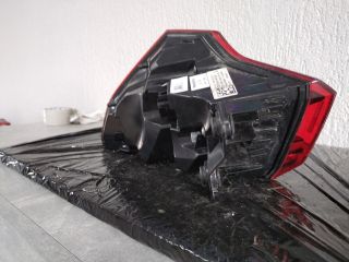 bontott AUDI Q3 Bal Hátsó Lámpa