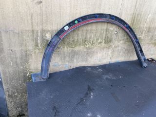 bontott AUDI Q3 Bal hátsó Sárvédő Szélesítő