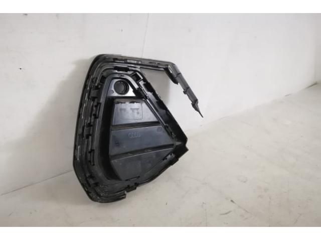 bontott AUDI Q3 Bal Ködlámpa Rács